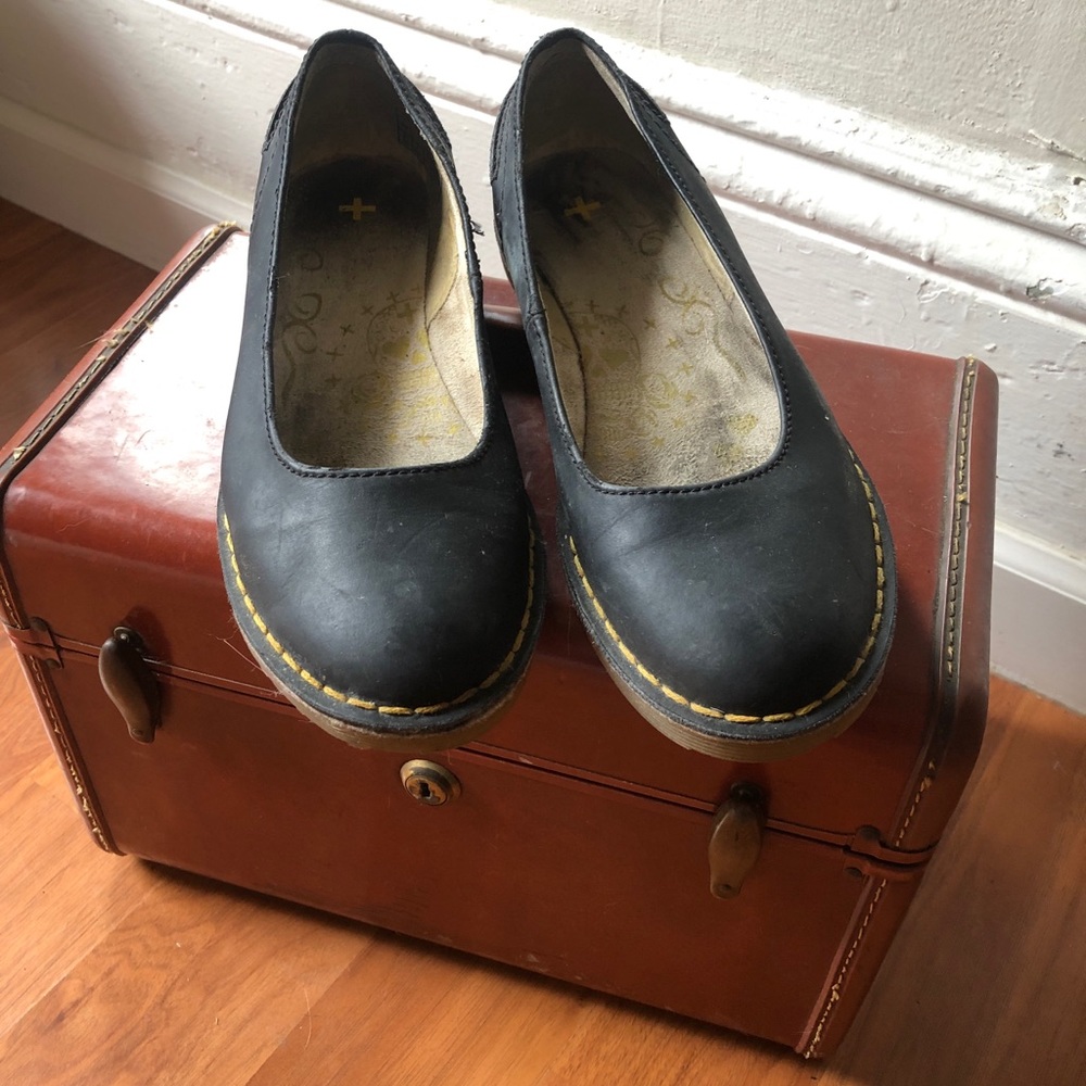 Dr. Marten Women’s flats